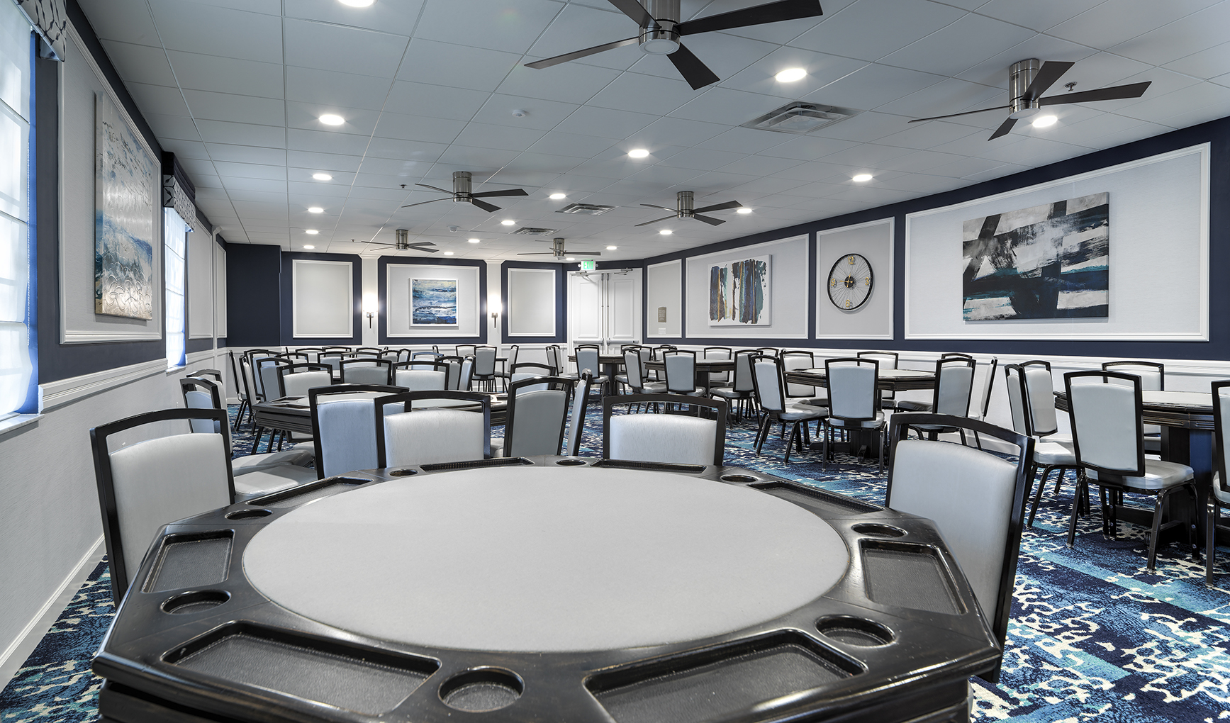 Platina Clubhouse - Poker Room