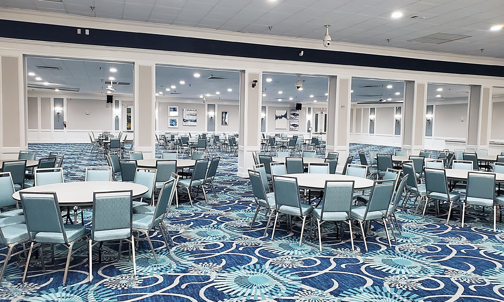 Kings Point Clubhouse - Ballroom